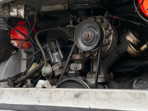 Volkswagen Kombi 1.6 Std 3p