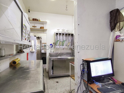 Julian Galindez Vende Exclusivo Fondo De Comercio En Nueva Segovia Barquisimeto #25-10165