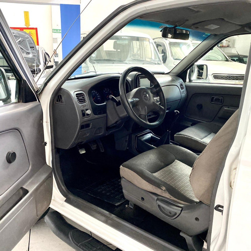 Nissan Frontier Doble Cabina