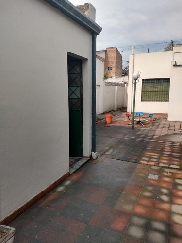 Imagen 25 de 27 de Venta Casa 2 Dormitorios, Garage Y Patio En Tolosa 530 Y 117