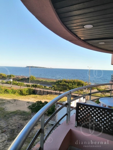 Imagen 20 de 24 de Punta Del Este, Mansa, Apartamento De 1 Dormitorio Con Terraza Y Vista.- Ref: 54539
