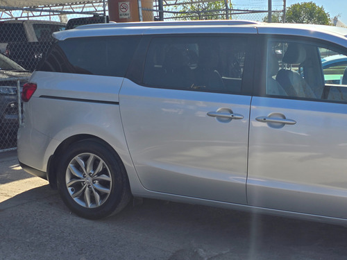 Kia Sedona 2.0 Ex At