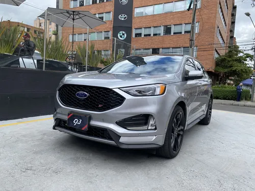 Ford Edge St