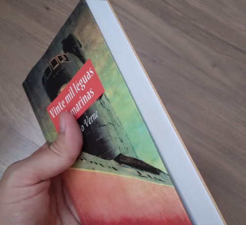 20 Mil Léguas Submarinas Livro (Usado)