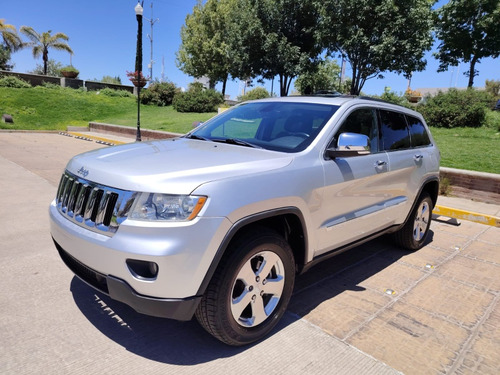 Jeep Grand Cherokee 5.7 Limited Premium V8 Navegación 4x2 Mt