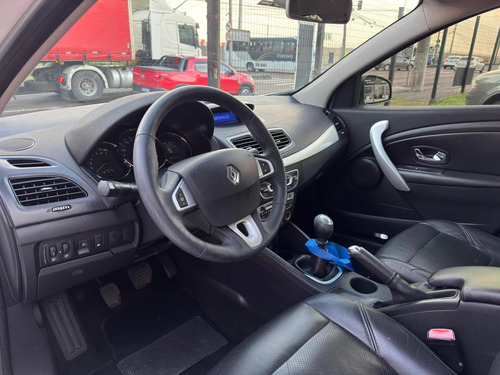 Renault Fluence 2.0 Dynamique 16v Flex 4p Manual