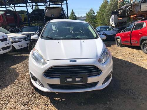 Sucata New Fiesta 1.6 2015 Aut. Sedan 86.000km - Rs Peças