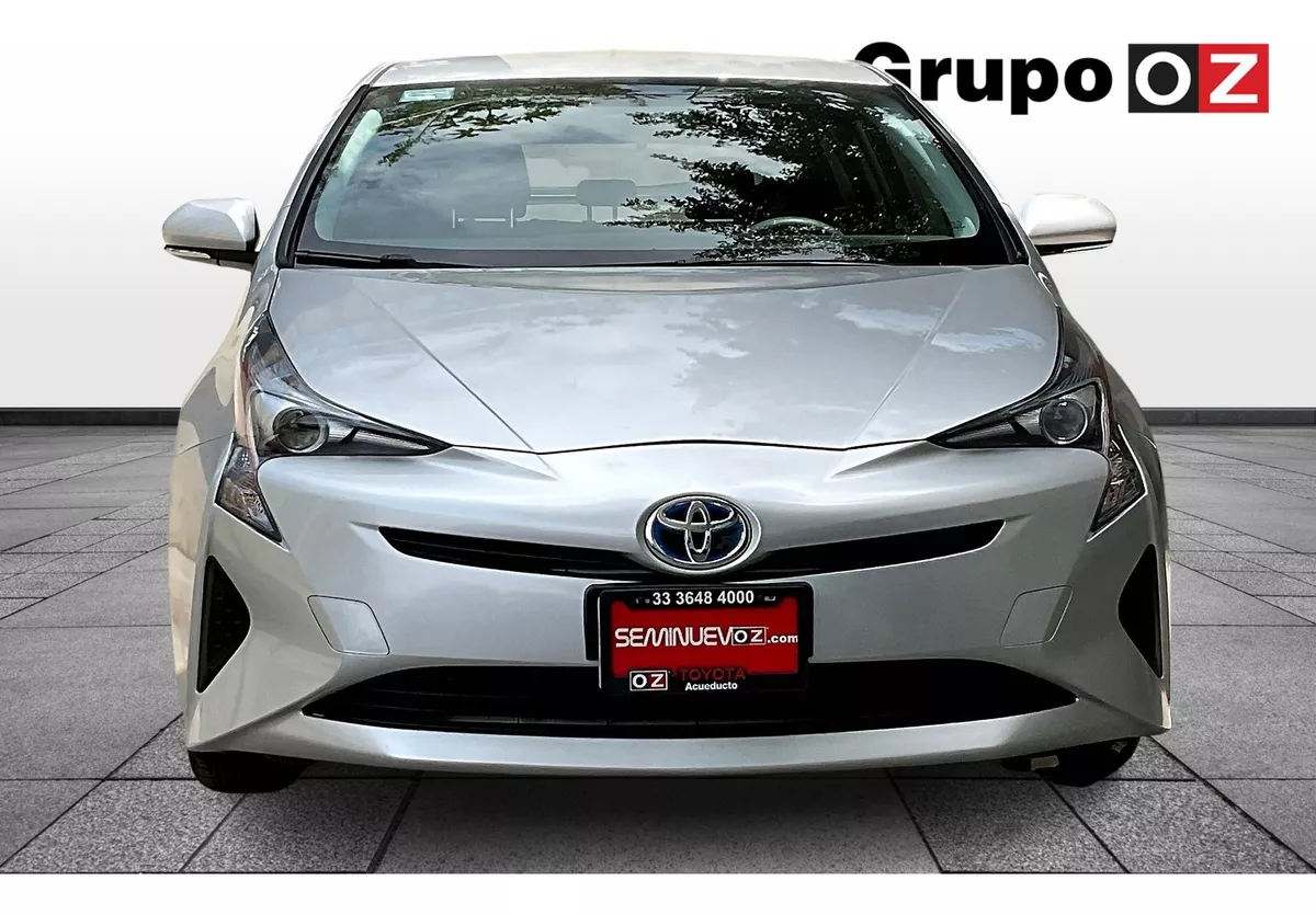 Toyota Prius 1.8 Base Cvt