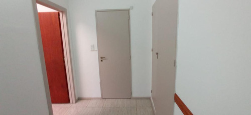 Imagen 17 de 20 de Departamento 2 Ambientes - Banfield Oeste- Con Cochera- Apto Profesional