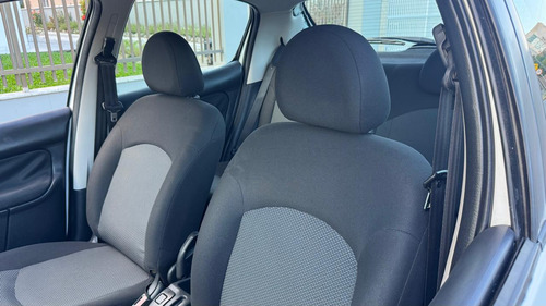 Peugeot 207 1.4 Xr Flex 5p