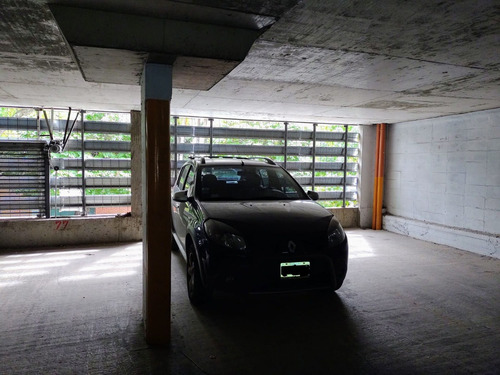 Imagen 3 de 5 de Venta Cochera Quilmes