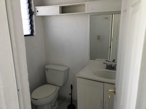Imagen 6 de 14 de Casa En Renta En Juriquilla Querétaro En Portones