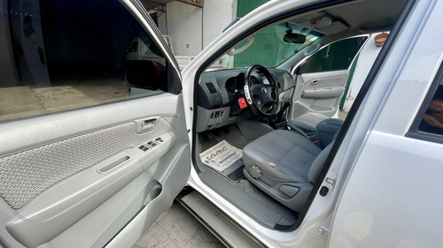 Toyota Hilux Pick-up 3.0 Cd Sr I 171cv 4x2