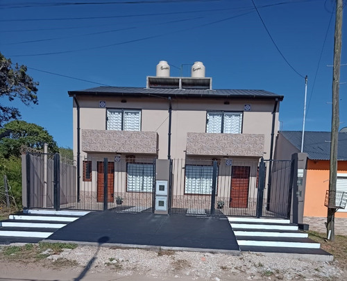 Imagen 1 de 15 de Duplex De Categoría Mar De Ajó Norte- 10 Pers. Temporada 2023