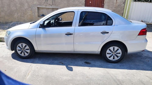 Imagem 3 de 5 de Volkswagen Voyage 2014 1.6 Vht Trend Total Flex 4p