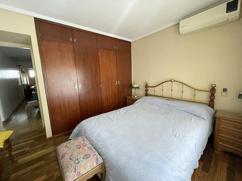 Imagen 9 de 18 de Casa - Castelar