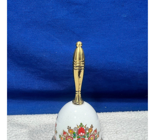 Antiguas Campanas Campanitas De Porcelana Selladas (Usado)