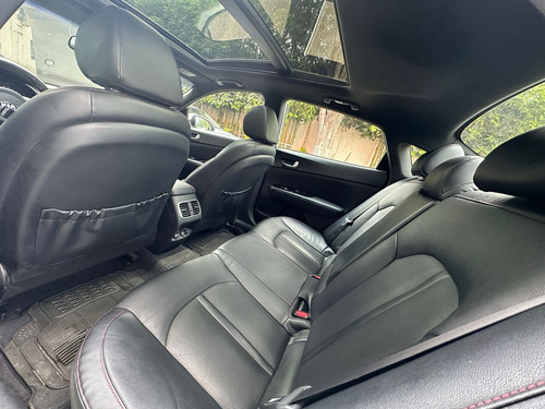 Kia Optima 2.0 L Turbo Gdi Sx At