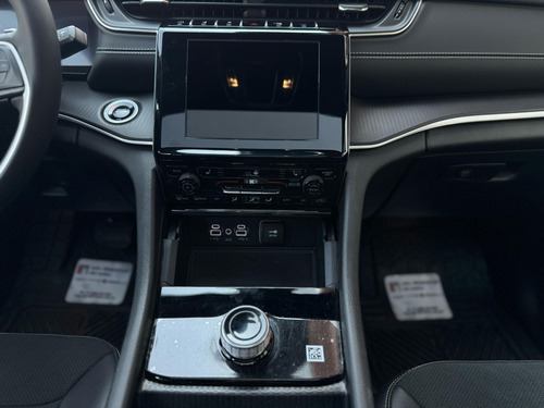Jeep Grand Cherokee ALTITUDE V6 4X2
