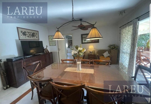Imagen 8 de 30 de Casa En Venta - Club De Campo Pueyrredon