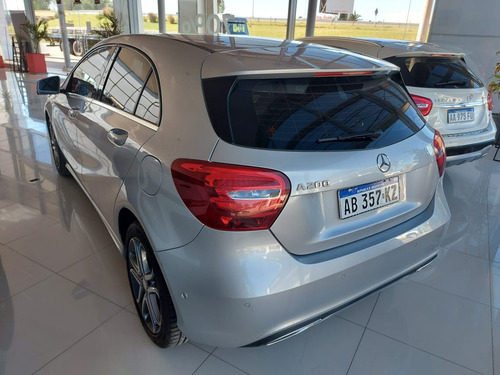 Mercedes-benz Clase A 1.6 A200 Urban 156cv //4632025