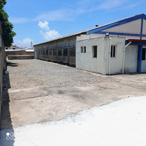 Imagen 11 de 12 de Alquilo Nave Industrial De 2.100 Mt2 En Zona Ind De Haina