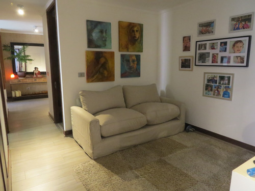 Acogedor, Amplio, 3d / 2b Calle Del Candil
