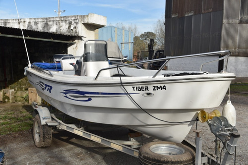 Tracker Marca Trakker 520, Con Yamaha 60hp 2 Tiempos (2011)