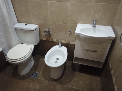 Imagen 18 de 30 de 1 Dormitorio · Cochera · Pileta · Terraza