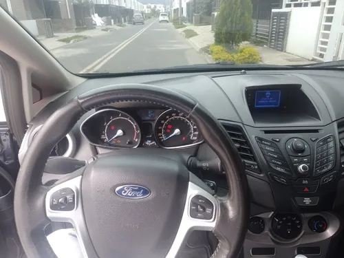 Ford Fiesta 1.6 Hatchback Se