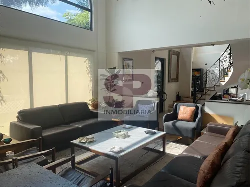 Casa En Calle Cerrada Con Seguridad Lomas De Vista Hermosa
