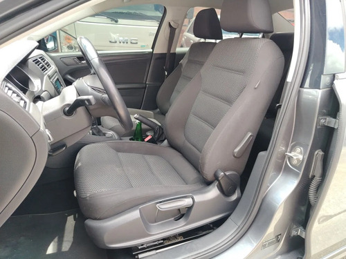 Volkswagen Jetta Comfortline Sedan Sec 2,0