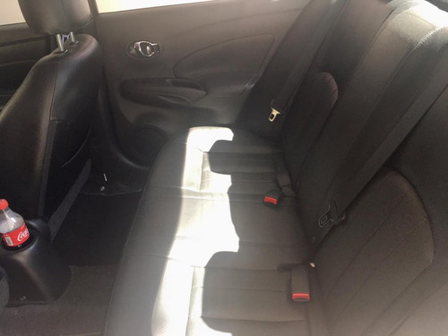 Nissan Versa 1.6 16v Unique Flexstart Cvt 2017 - Impecável