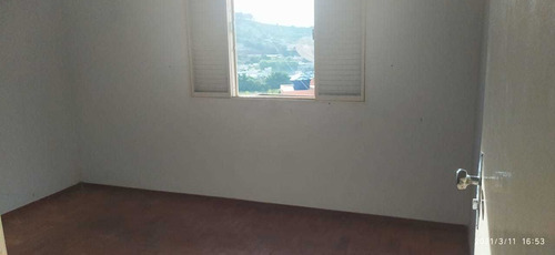 Casa Em Frente Ao Hospital De Baependi , Casa Maior 03 Quartos , Casa Fundos 1 Quarto , Porão 01 Quarto Com Excelente Localização Para Residência , Ou Ponto Comercial. - 1038