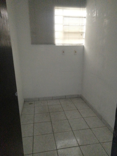Imagem 4 de 6 de Salão Comercial Gopouva