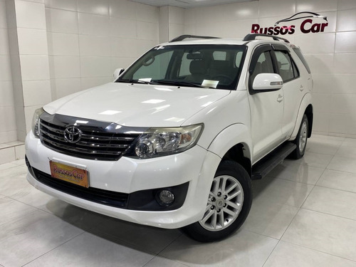 Toyota Hilux SW4 2.7 SR 4X2 16V FLEX 4P MANUAL