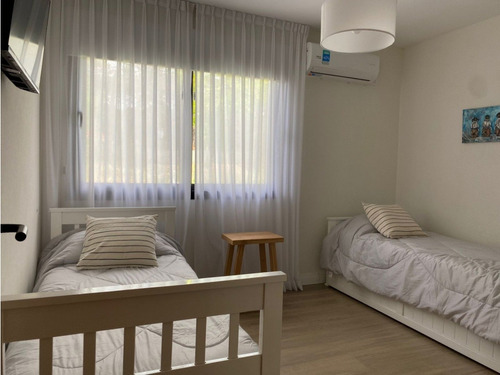 Pinamar , Casa Barlovento Con Piscina