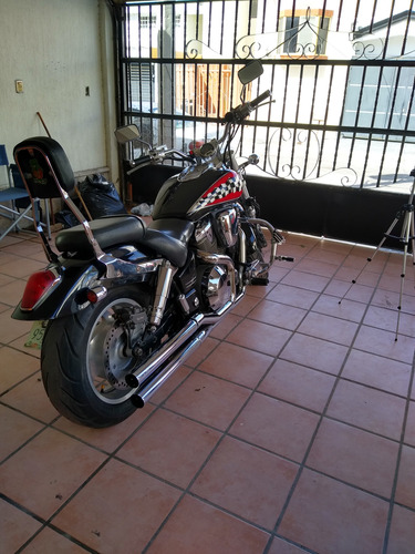 Honda Vtx 1800cc Súper Equipada Pocas Millas