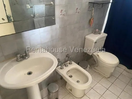 Casas En Venta Mls #25-19361