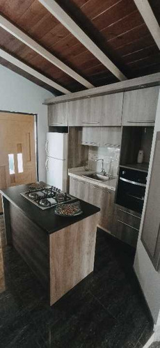 Imagen 10 de 17 de Se Vende Casa Urb Los Samanes