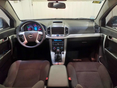 Imagen 4 de 5 de Chevrolet Captiva 2016 2.4 Ls Mt Fwd Concesionario Oficial