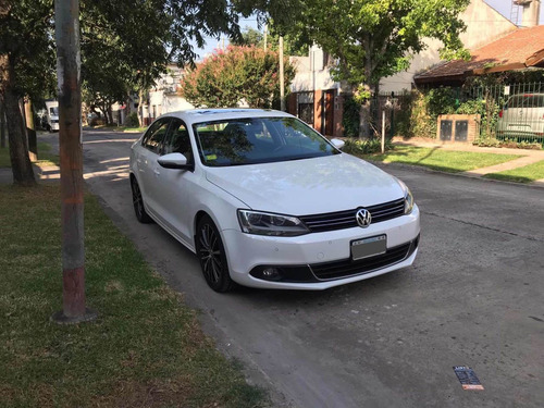 Imagen 3 de 12 de Volkswagen Vento 2.0 Sportline Tsi 200cv Dsg 2014
