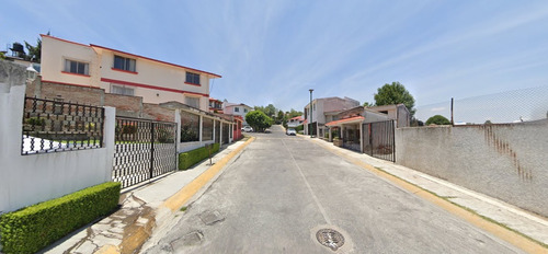 Casa En Venta De Dos Niveles Ubicada Colonia Las Arboledas DeLG Cdad Lopez Mateos