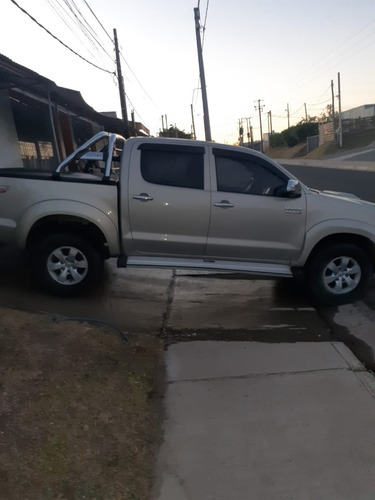 Toyota Hilux Srv 4x2