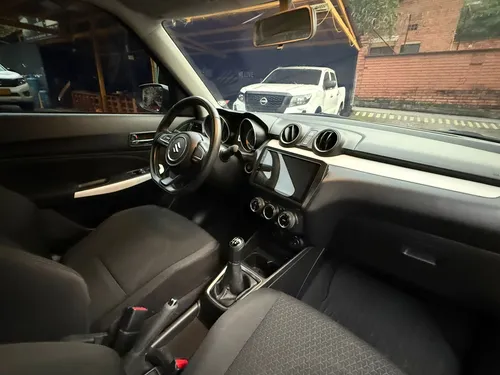 Suzuki Swift 1.2 Hybrid