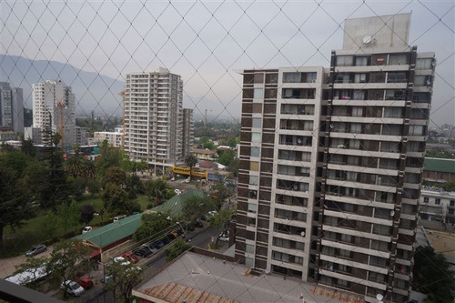Departamento En Venta De 2 Dorm. En Plaza Ñuñoa