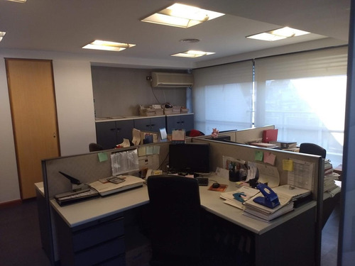 Imagen 20 de 26 de Oficina En Venta - 700 M2 - Centro Incluye 13 Cocheras Fijas