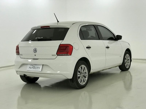 Imagen 4 de 20 de Vw Gol 1.6 Trendline Tiptronic 5p Gas L20 - 2021 - Id:0816