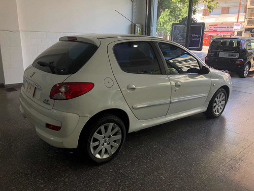 Peugeot 207 1.6 Xs 2011 Financio / Permuto!!