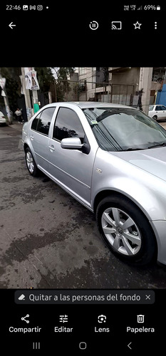 Volkswagen Jetta 2.0 L4 At